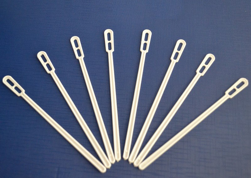 Мешалка пластиковая 500*1шт 11см. (70/кор)